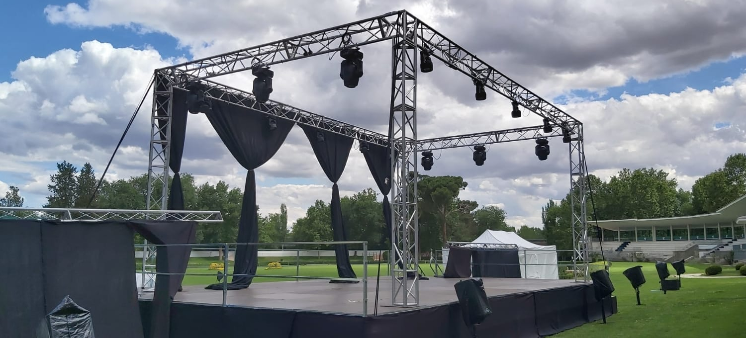 ¿Qué son las estructuras truss y por qué son esenciales en eventos?